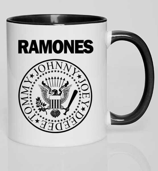 Цветная кружка "Ramones"
