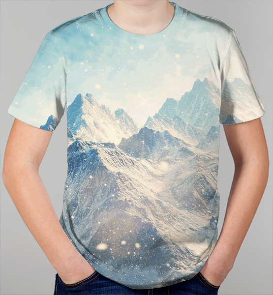 Детская 3D футболка "Вершины гор"