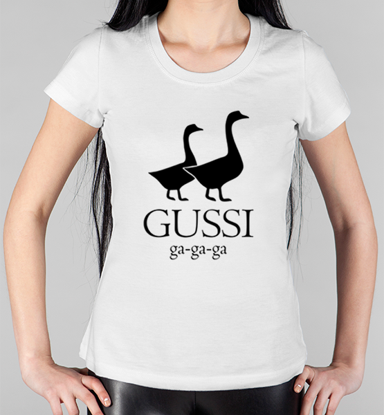 Женская футболка "Gussi"