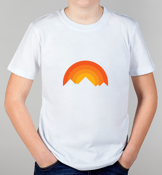 Детская футболка "Закат и горы"