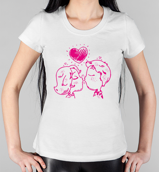 Женская футболка "Влюбленные"