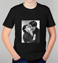 Детская футболка Поцелуй в маске